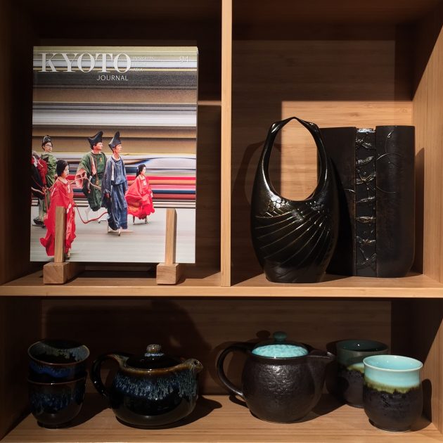 KJ on shelf at Portland